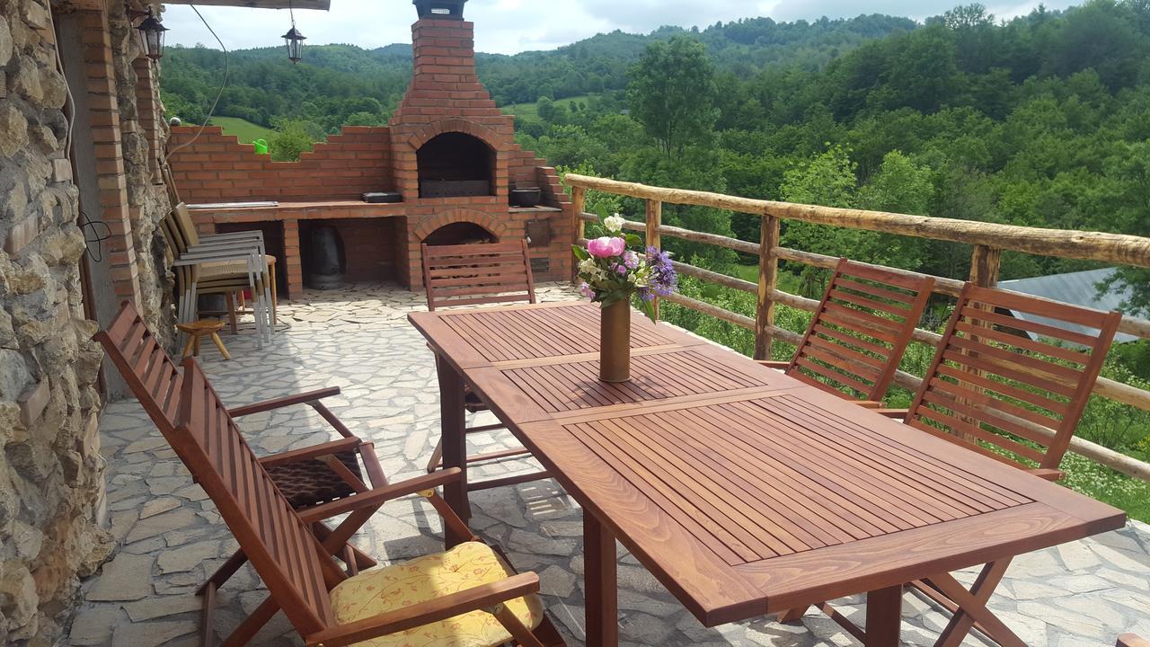 Casa Din Piatra Hotel Poiana  Exterior photo